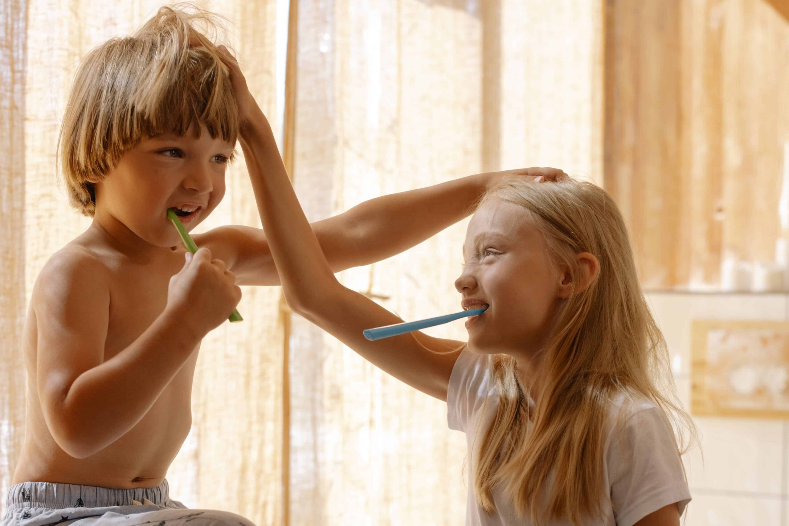 Brushing Teeth children | Dr. Serene Yu Dentistry | Nepean Family Dental